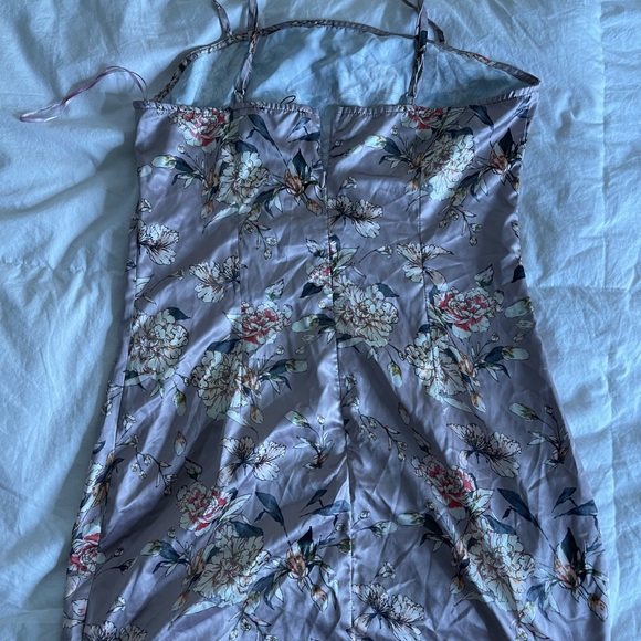 Beige floral satin square neck mini slip dress - Picture 7 of 9